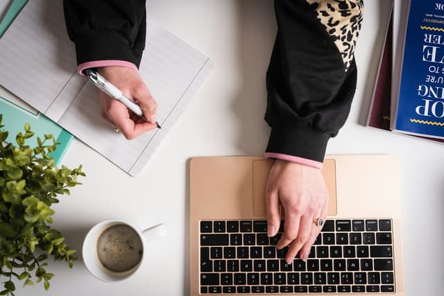 Resume Writing Tips: Land Your Dream Job