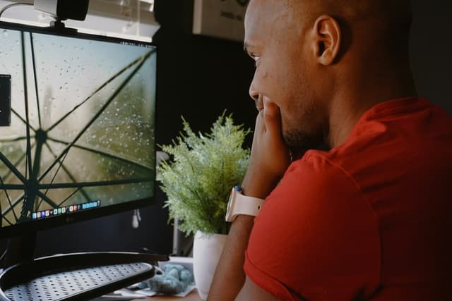 Do Recruiters Read Cover Letters in 2024? The Truth About AI